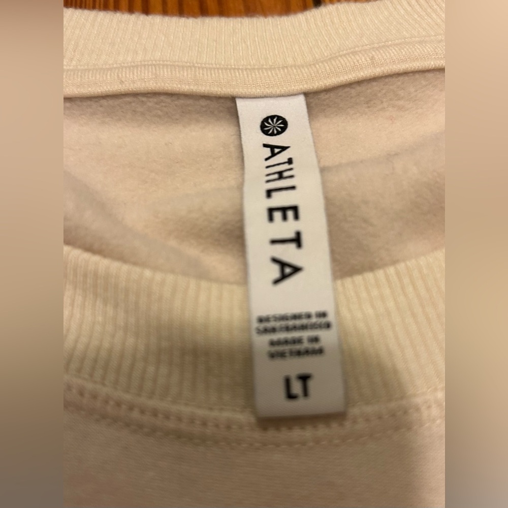 Athleta GORGEOUS Cream Coaster Luxe Sweatshirt with Thumb Holes, size LT - Picture 8 of 15